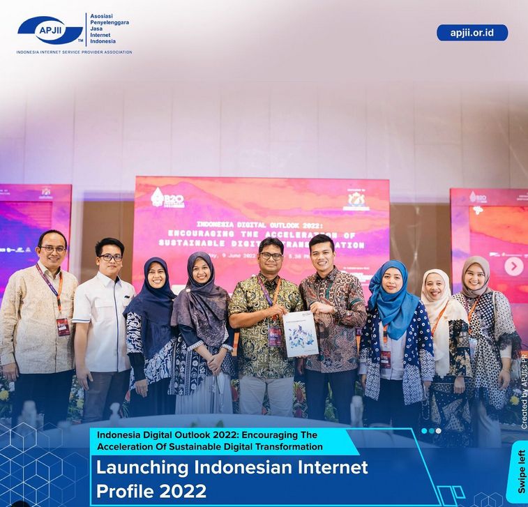 APJII  di Indonesia Digital Outloook 2022